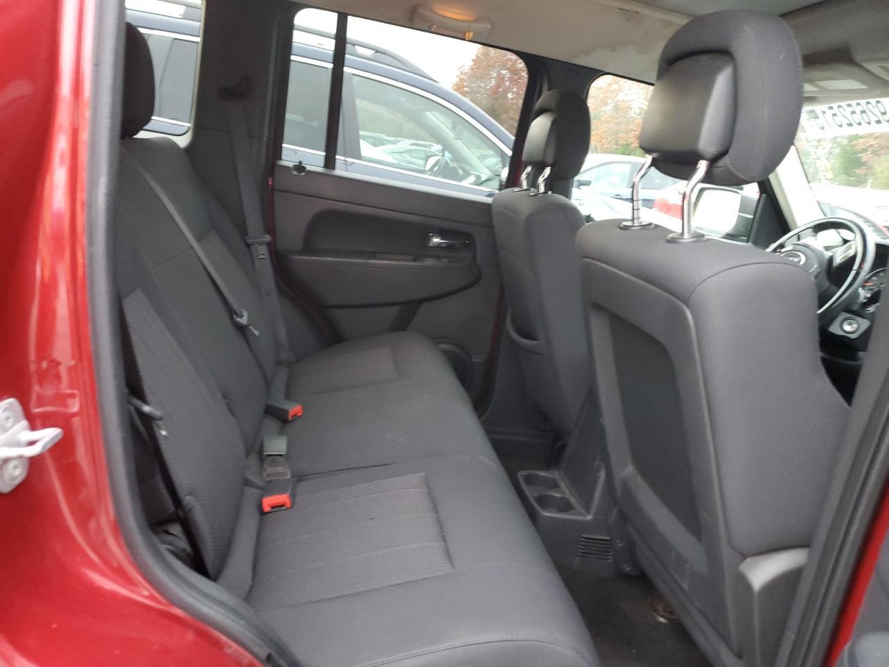 2011 JEEP Liberty