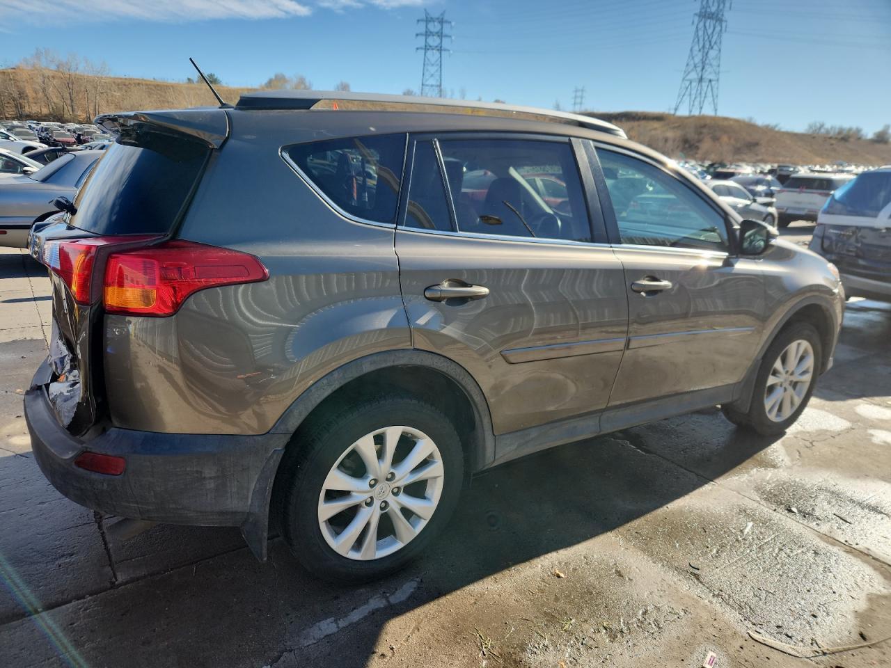 2015 TOYOTA RAV4