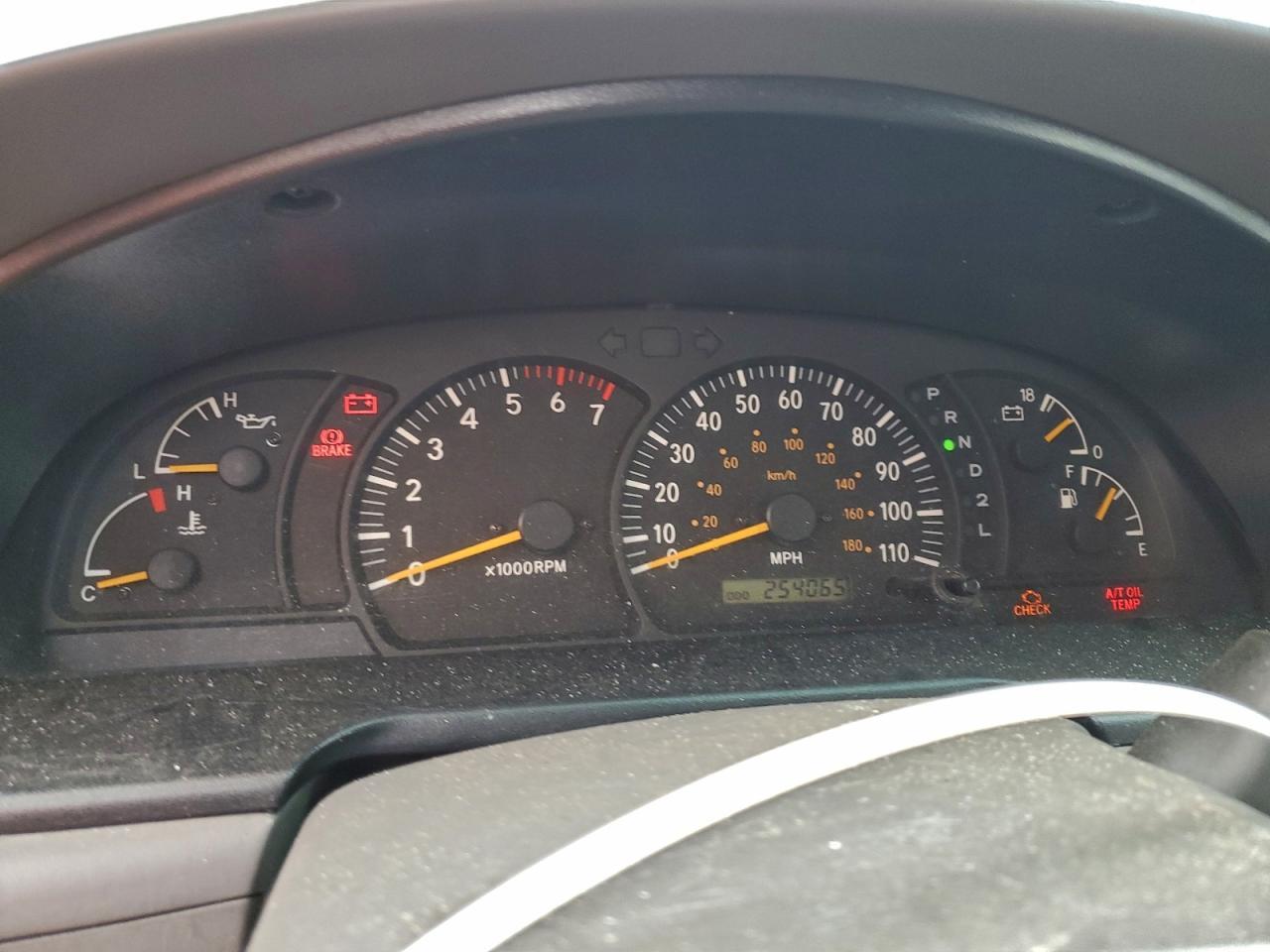 2000 TOYOTA TUNDRA