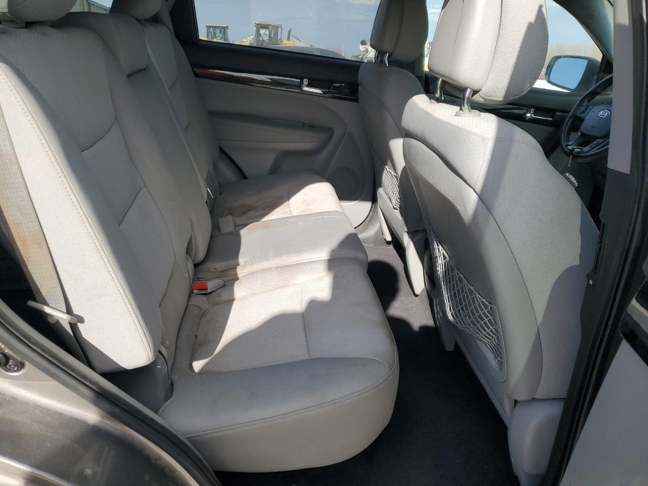 2011 KIA SORENTO