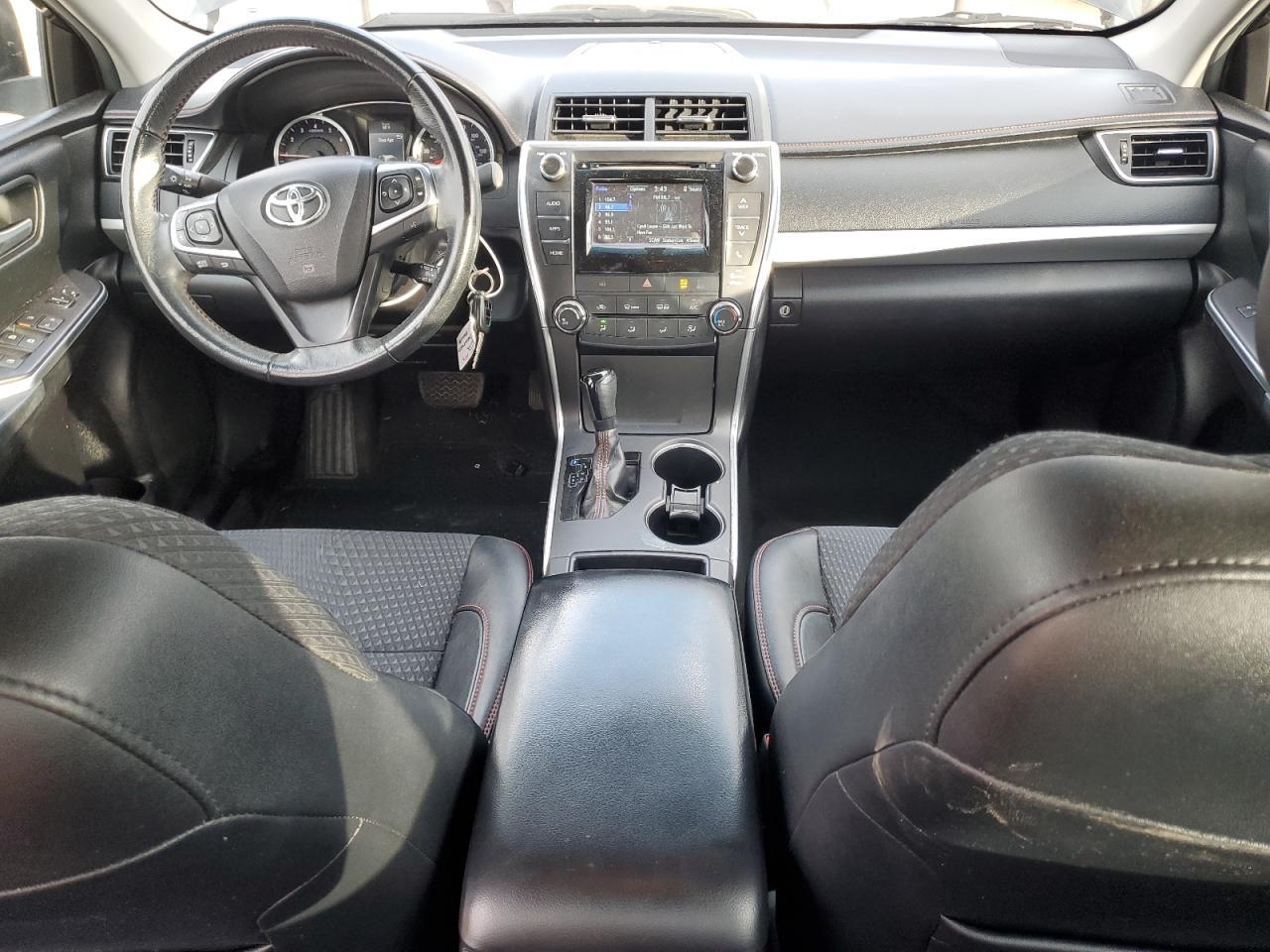 2015 TOYOTA CAMRY