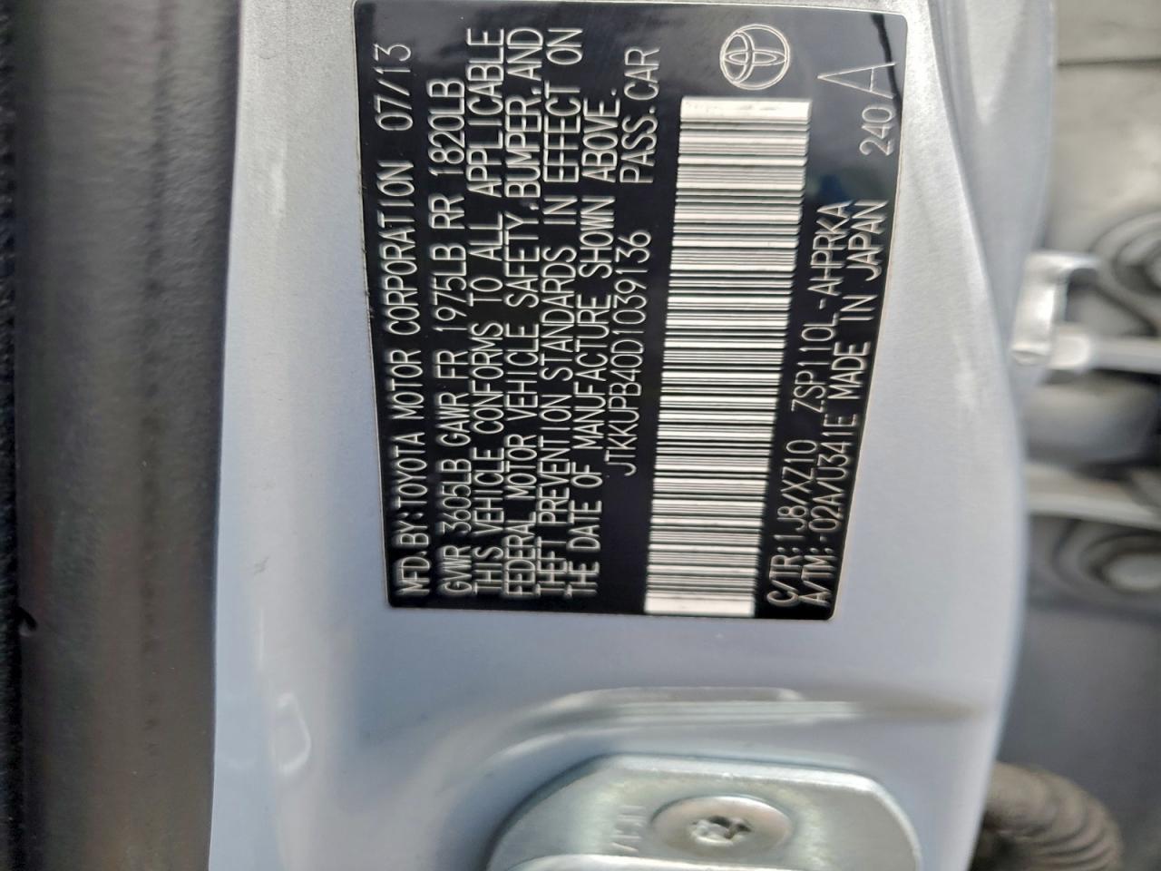2013 TOYOTA SCION