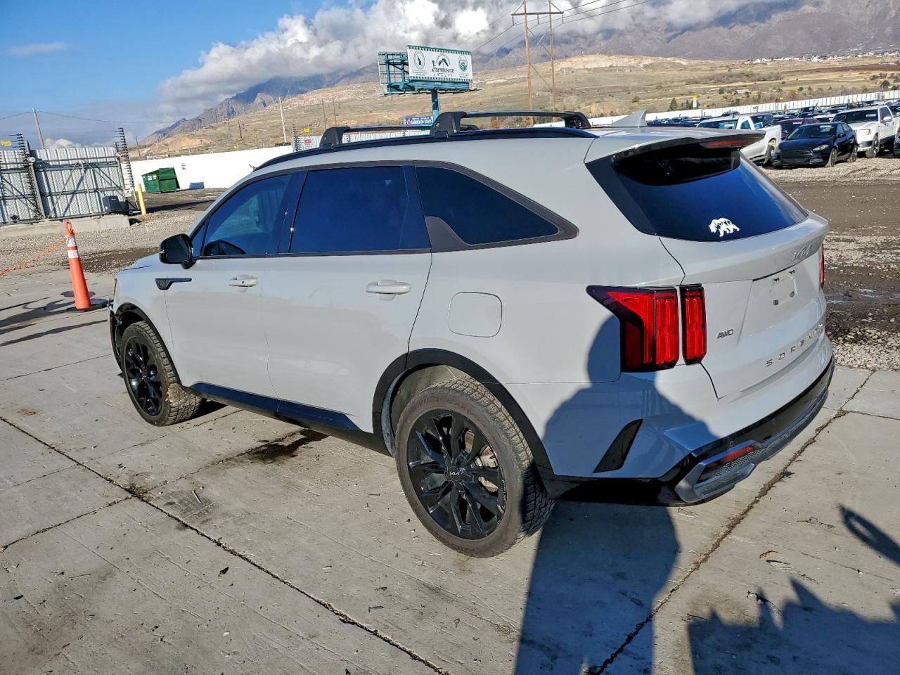 2022 KIA SORENTO