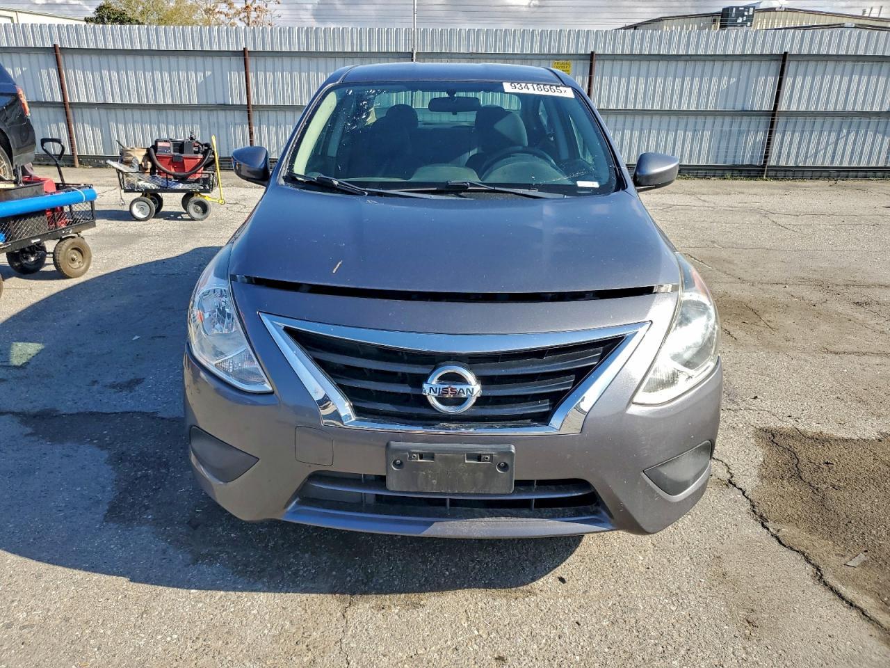 2019 NISSAN VERSA