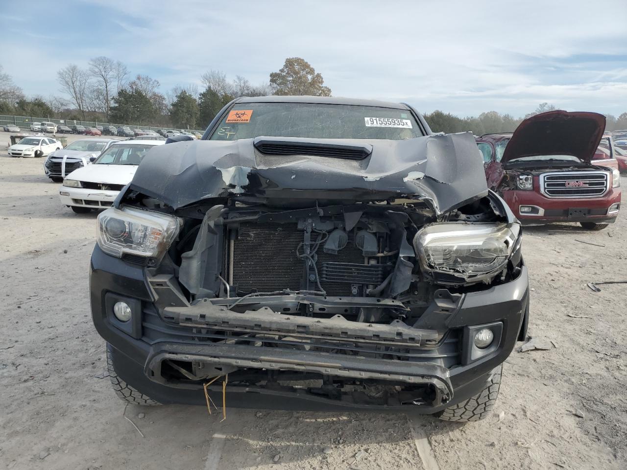 2017 TOYOTA TACOMA