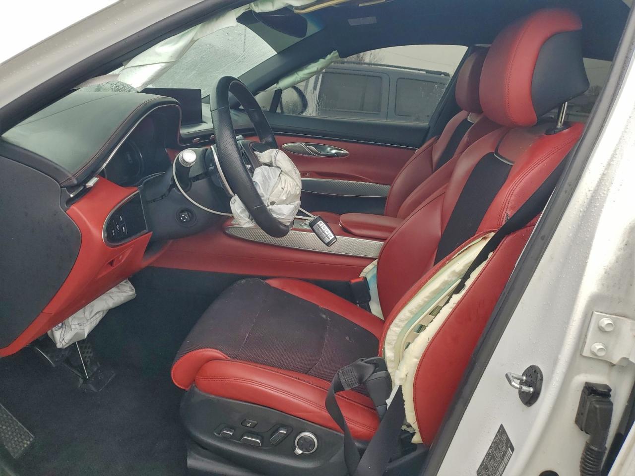 2022 GENESIS GV70