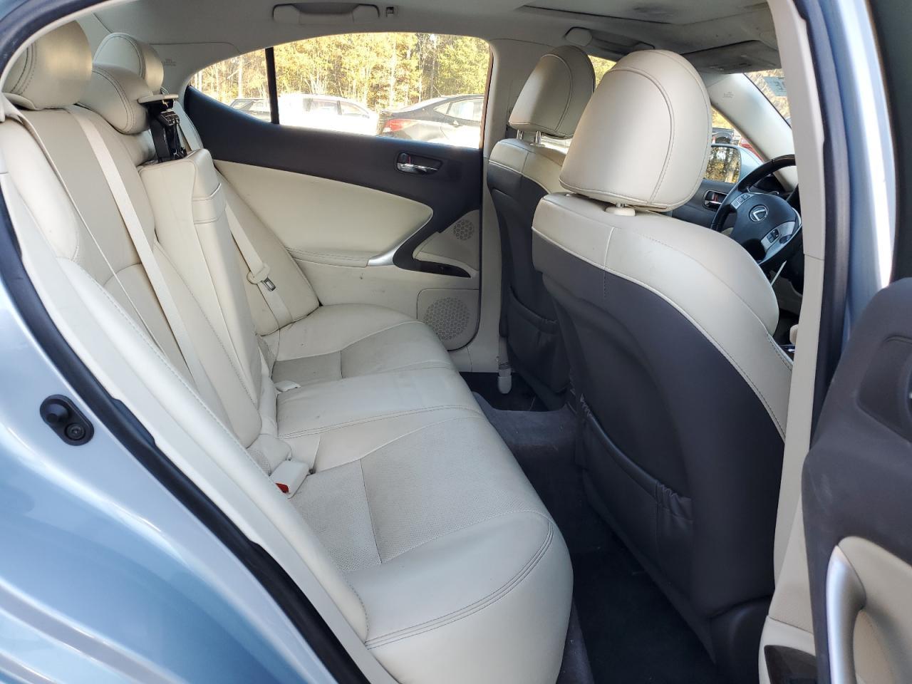 2013 LEXUS IS 250