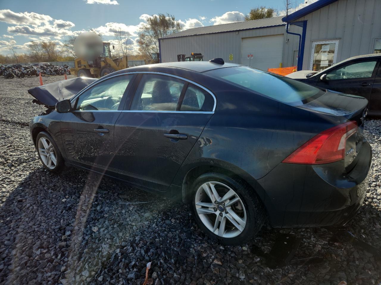 2015 VOLVO S60