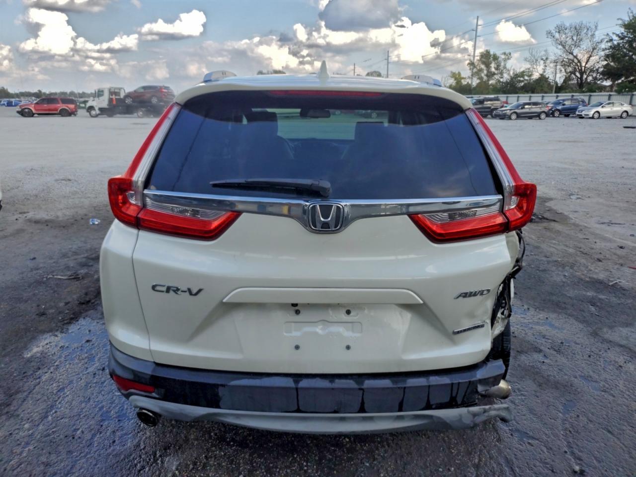 2017 HONDA CR-V
