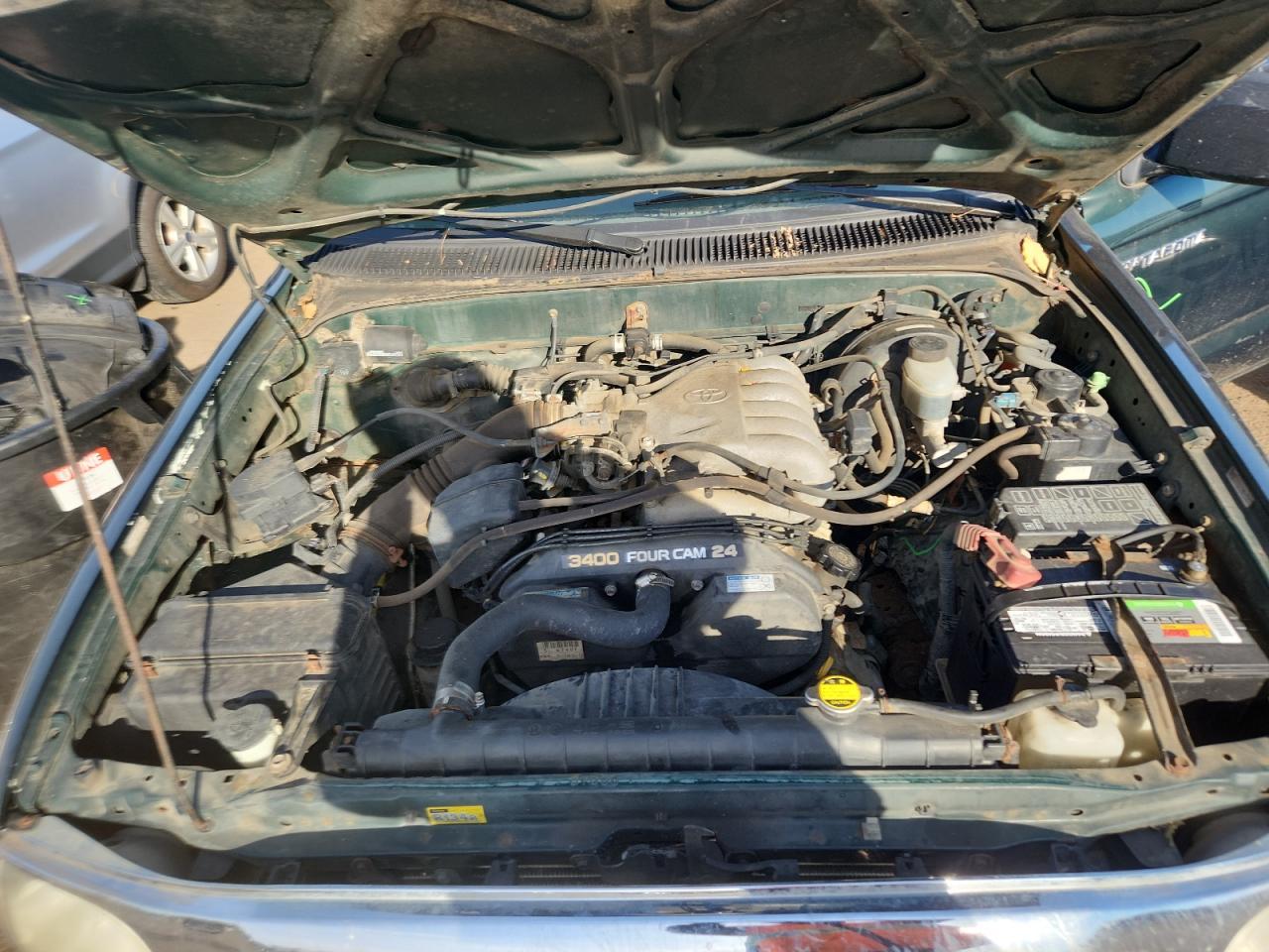 2001 TOYOTA TACOMA