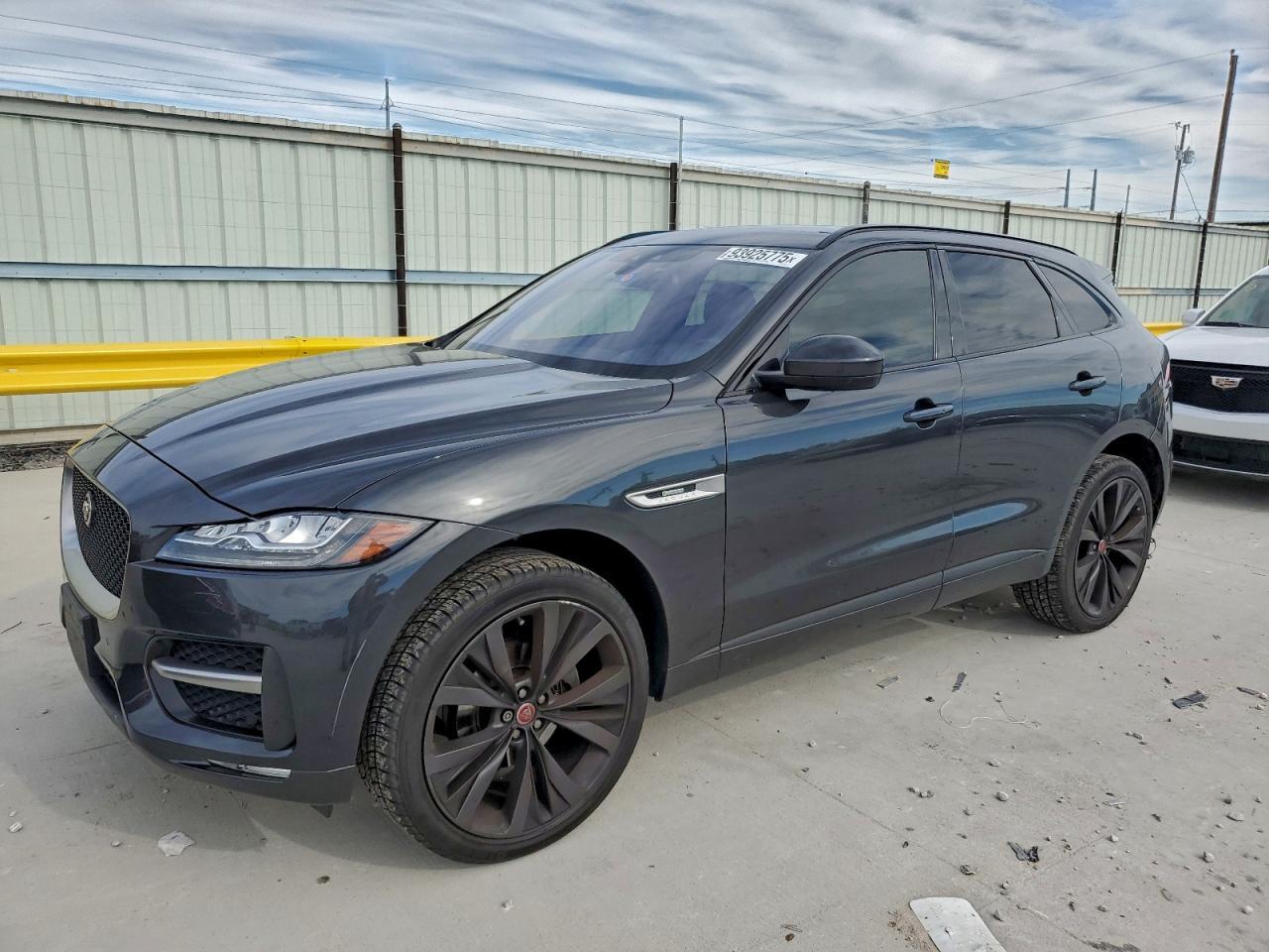 2018 JAGUAR F-Pace