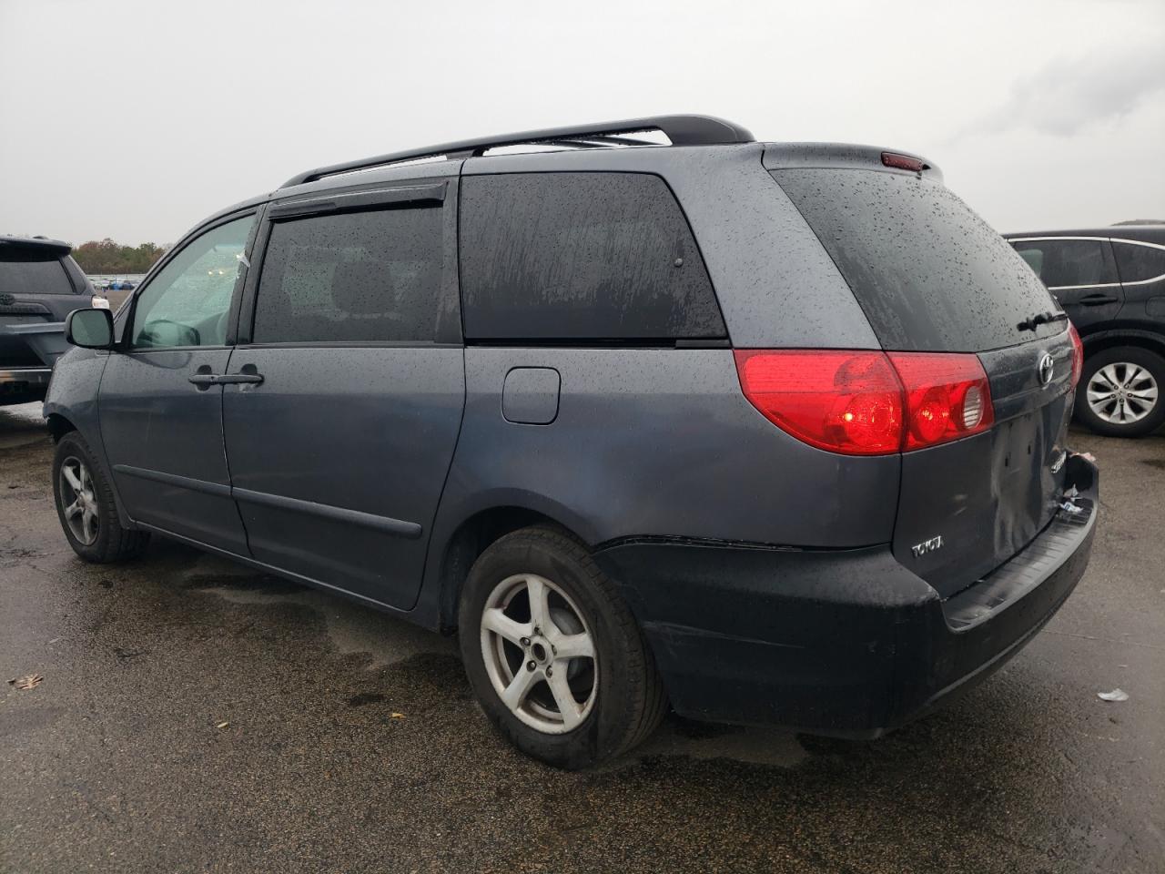 2008 TOYOTA SIENNA