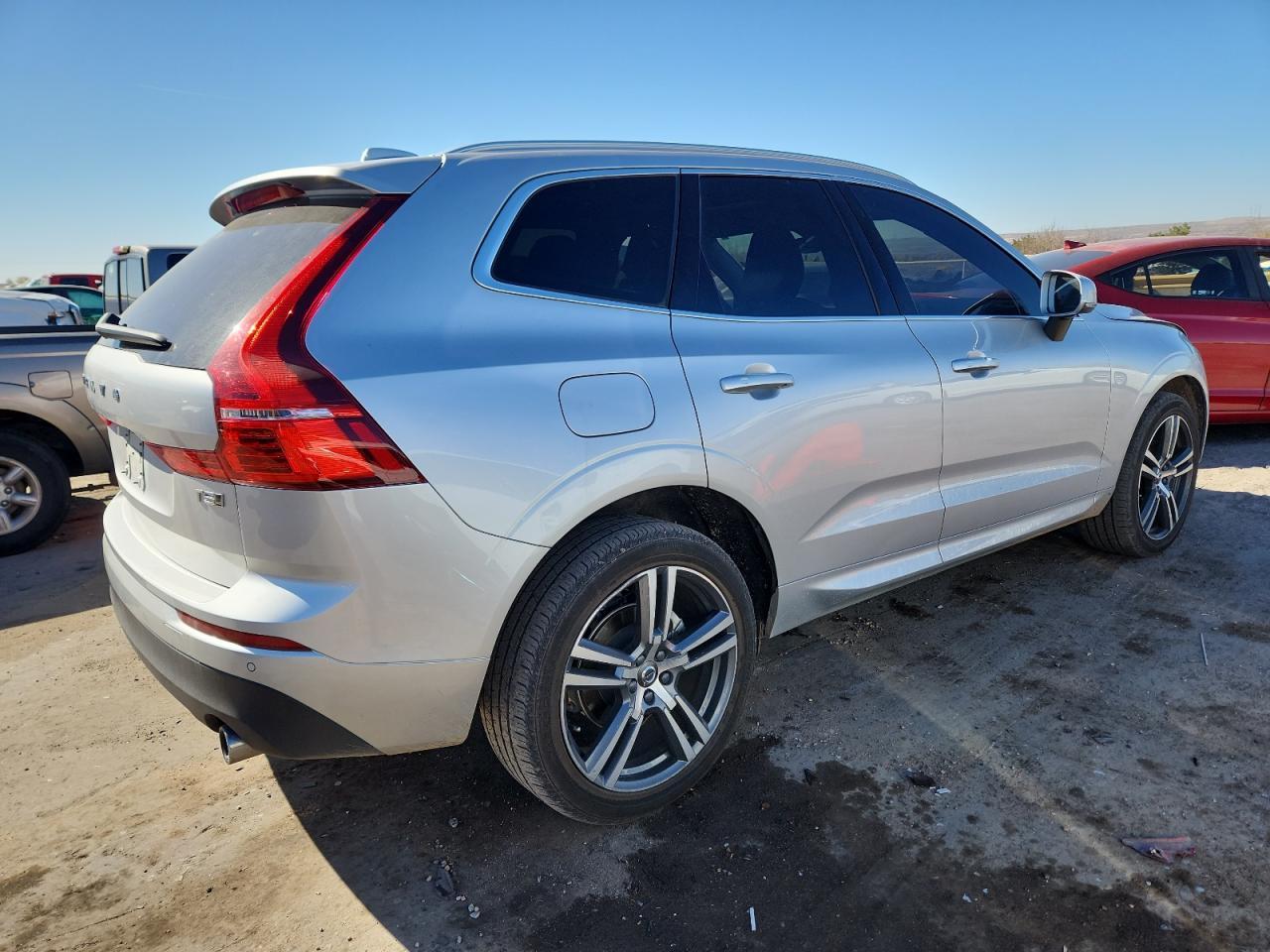 2021 VOLVO XC60