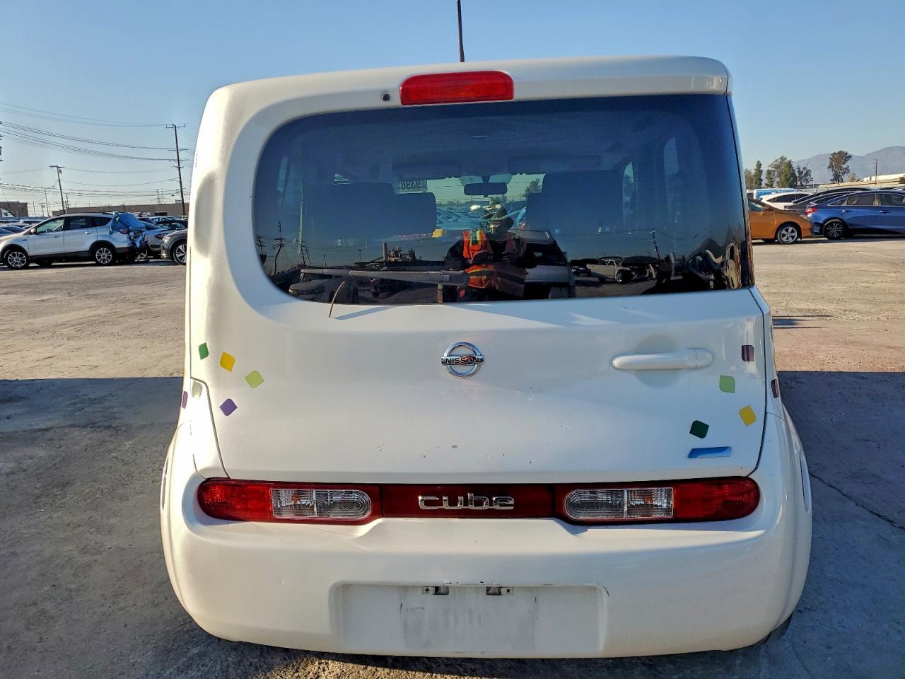 2013 NISSAN CUBE
