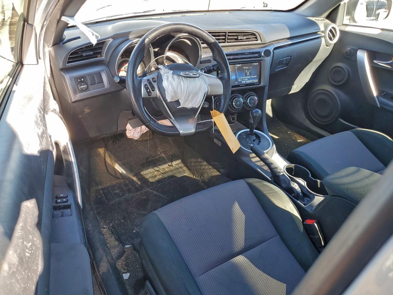 2016 TOYOTA SCION