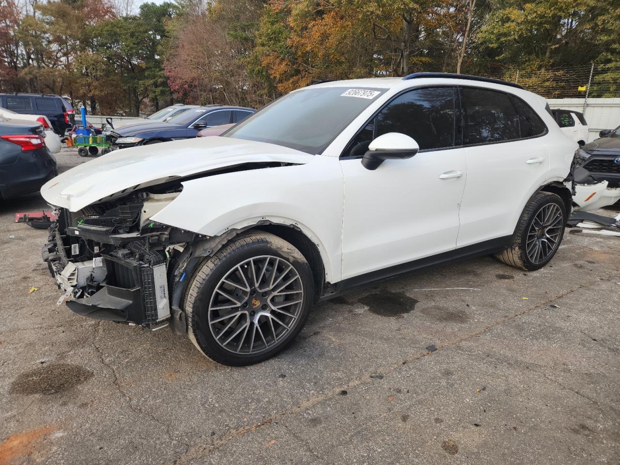 2020 PORSCHE CAYENNE