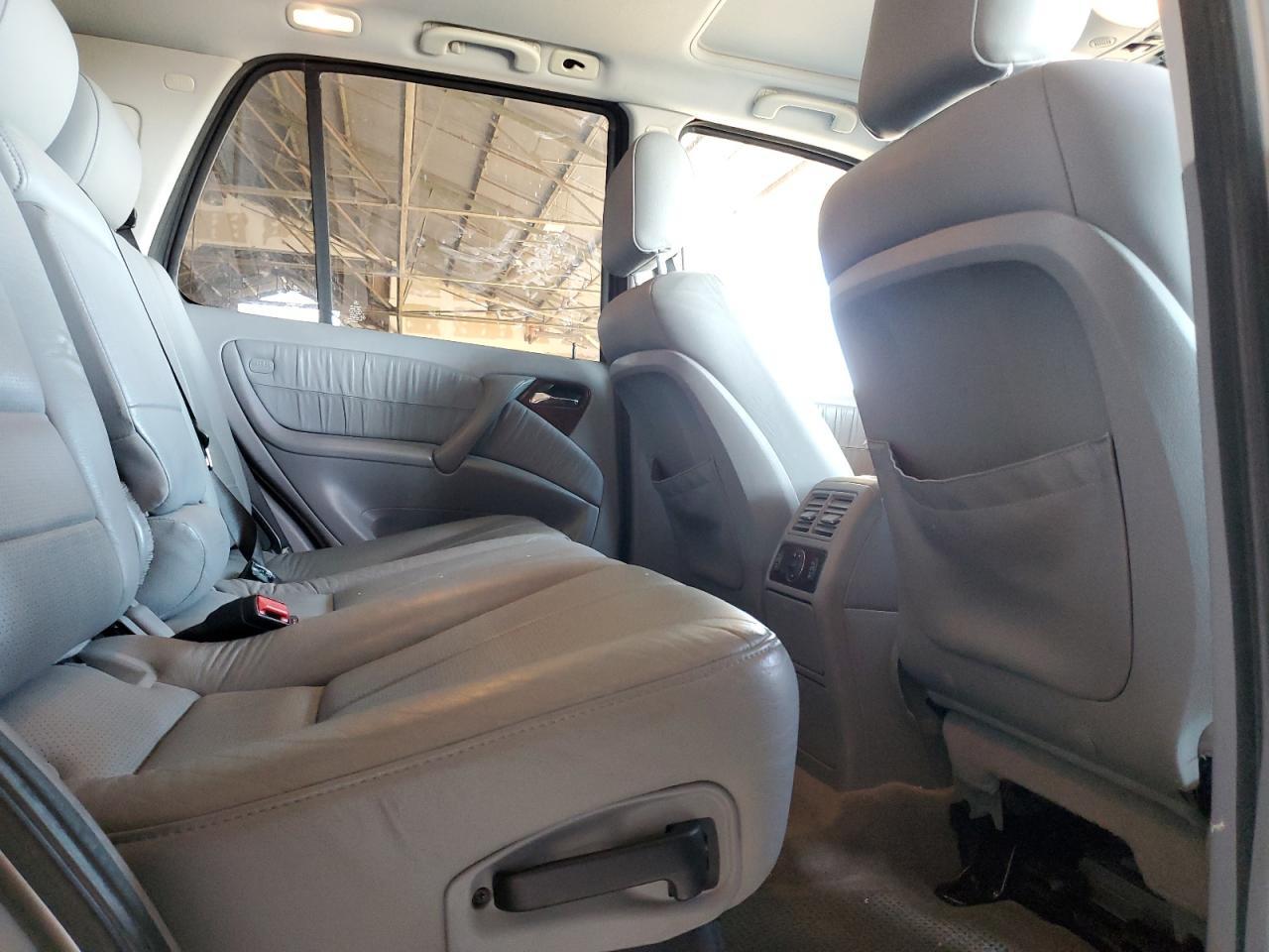 2004 MERCEDES-BENZ ML-Class