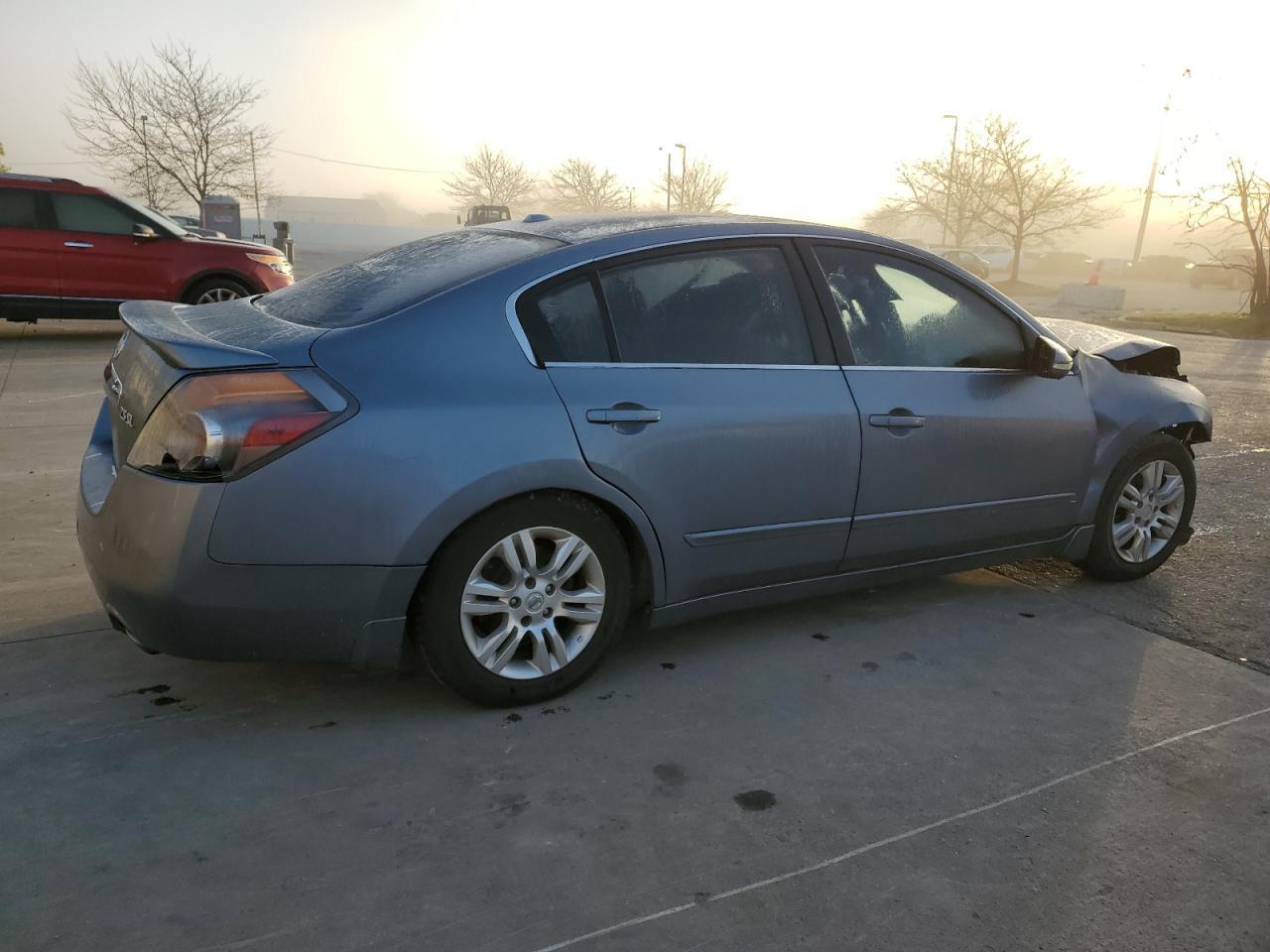 2010 NISSAN ALTIMA