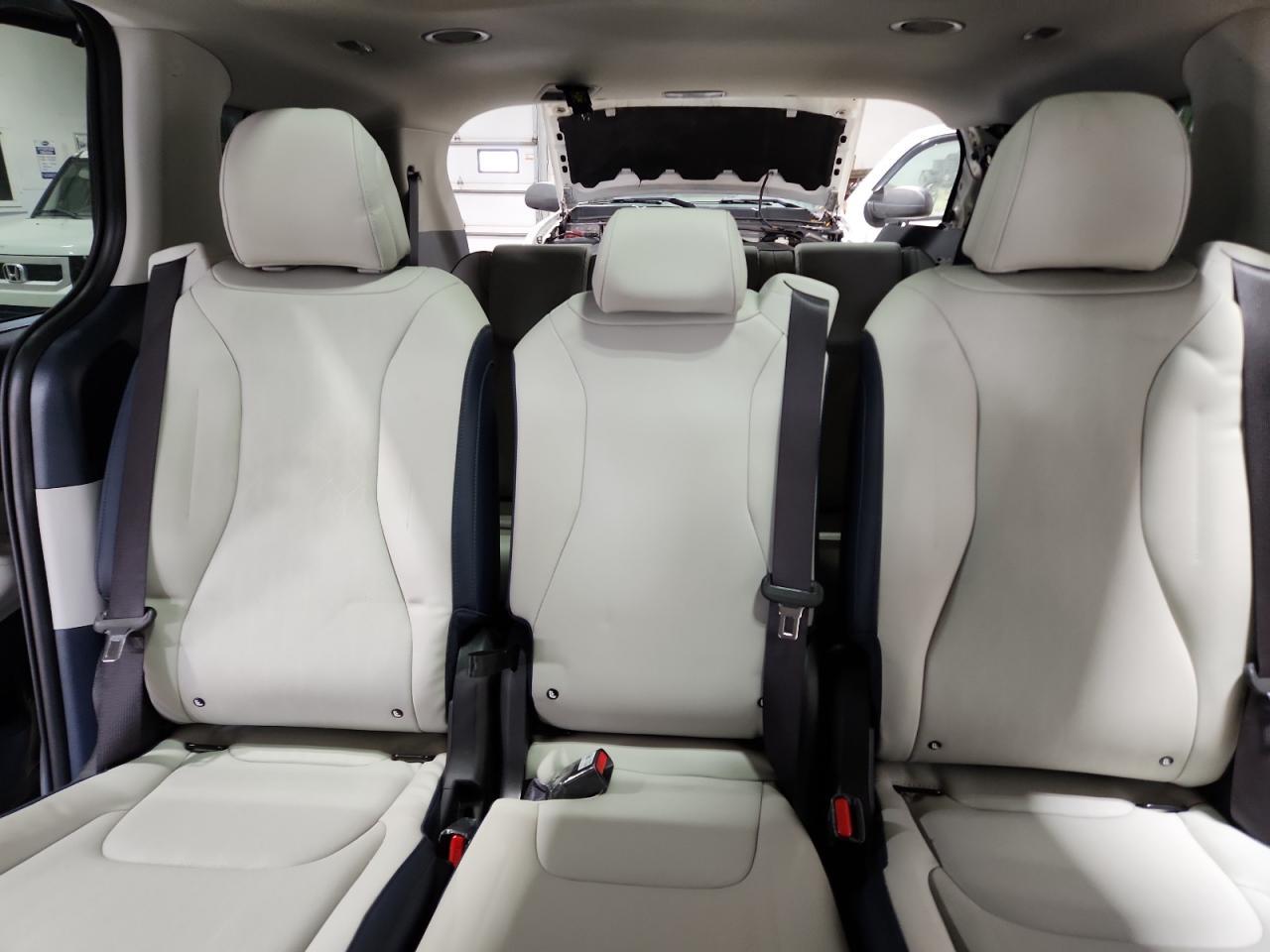 2025 KIA Carnival