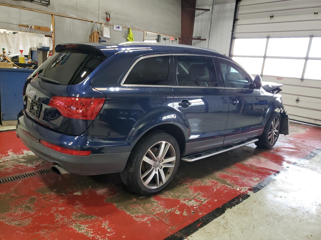2013 AUDI Q7
