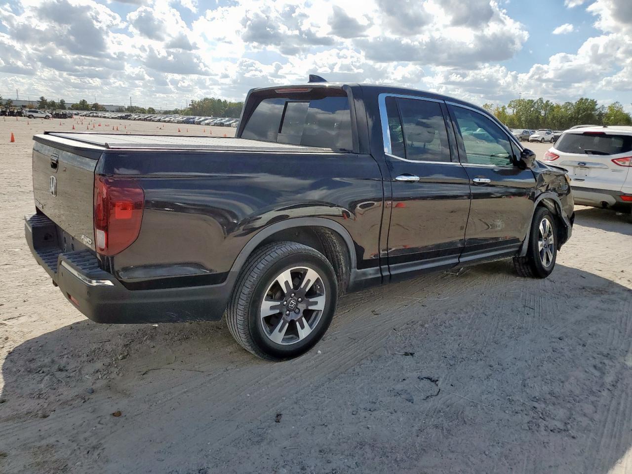2018 HONDA Ridgeline