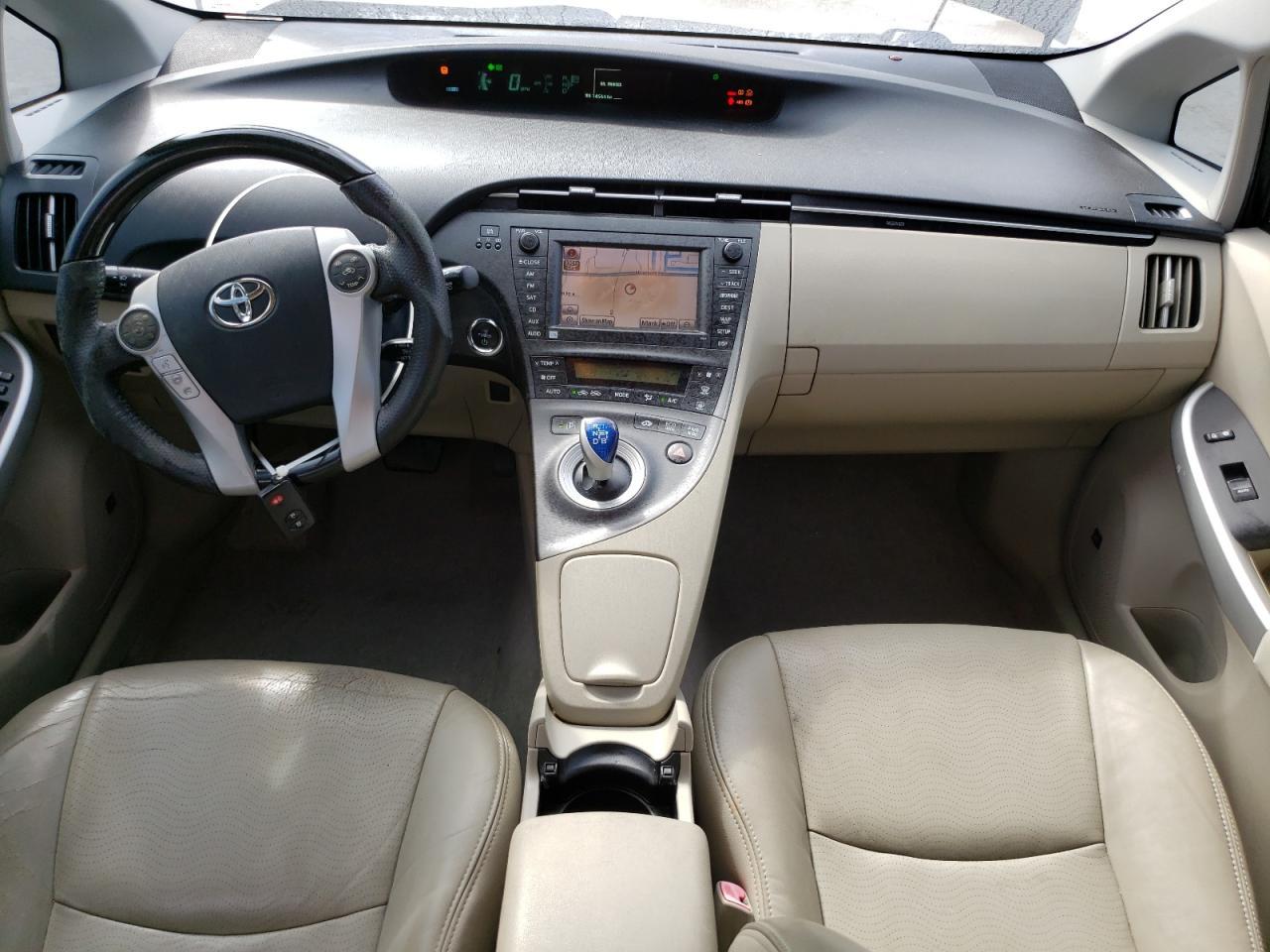 2011 TOYOTA PRIUS