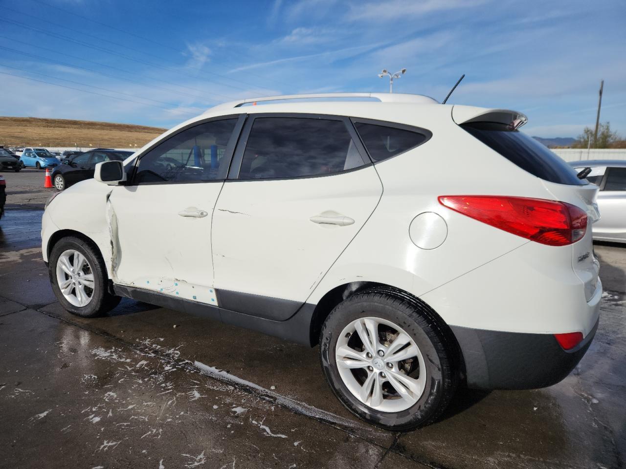 2011 HYUNDAI TUCSON