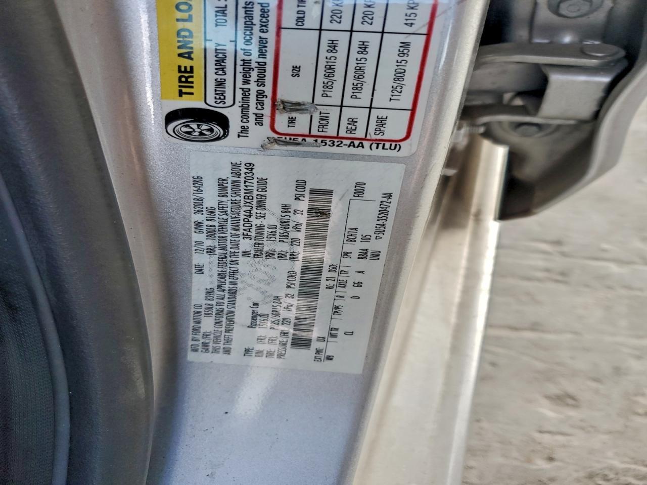 2011 FORD Fiesta