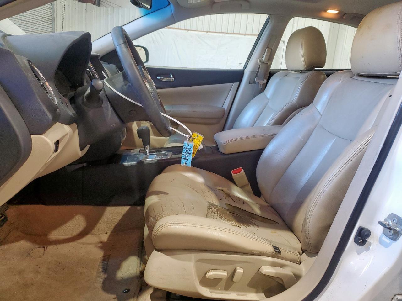 2012 NISSAN Maxima