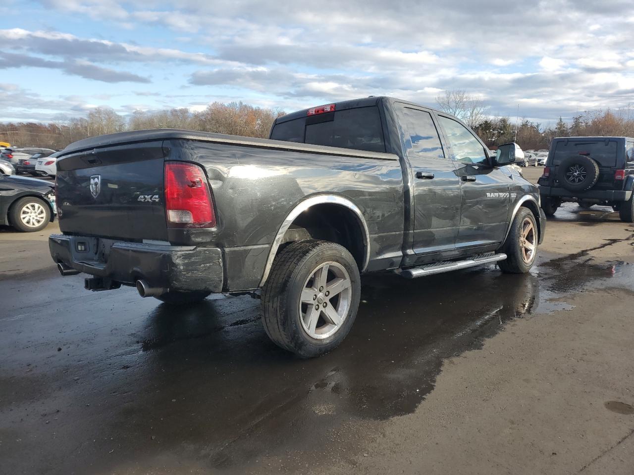 2011 DODGE RAM 1500