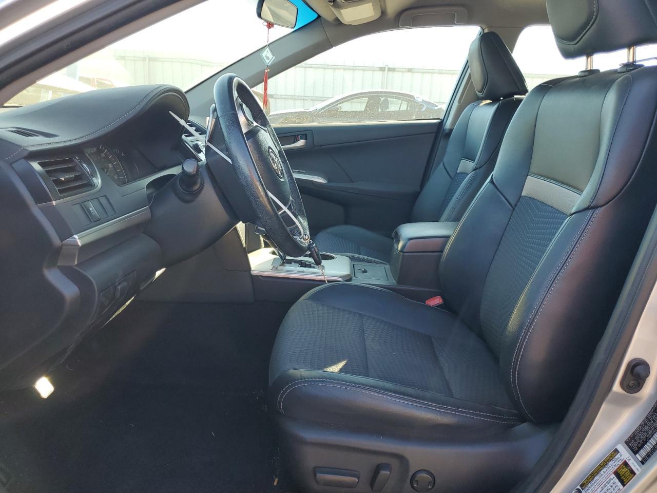 2012 TOYOTA CAMRY