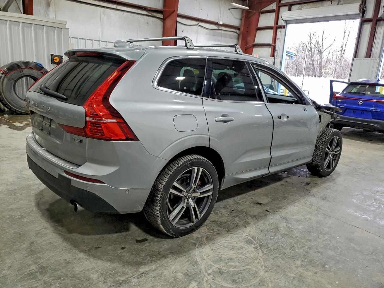 2018 VOLVO XC60