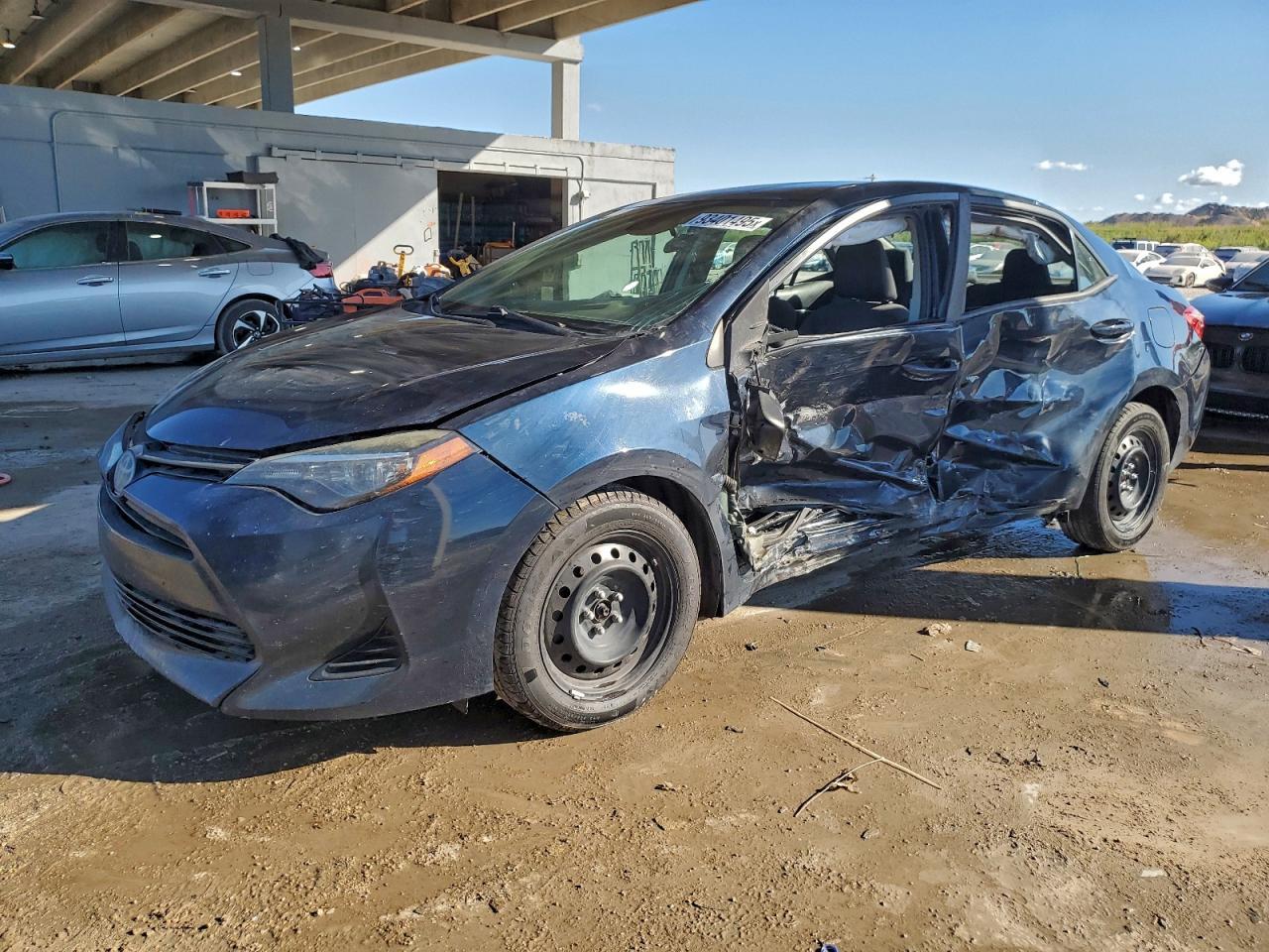 2019 TOYOTA COROLLA