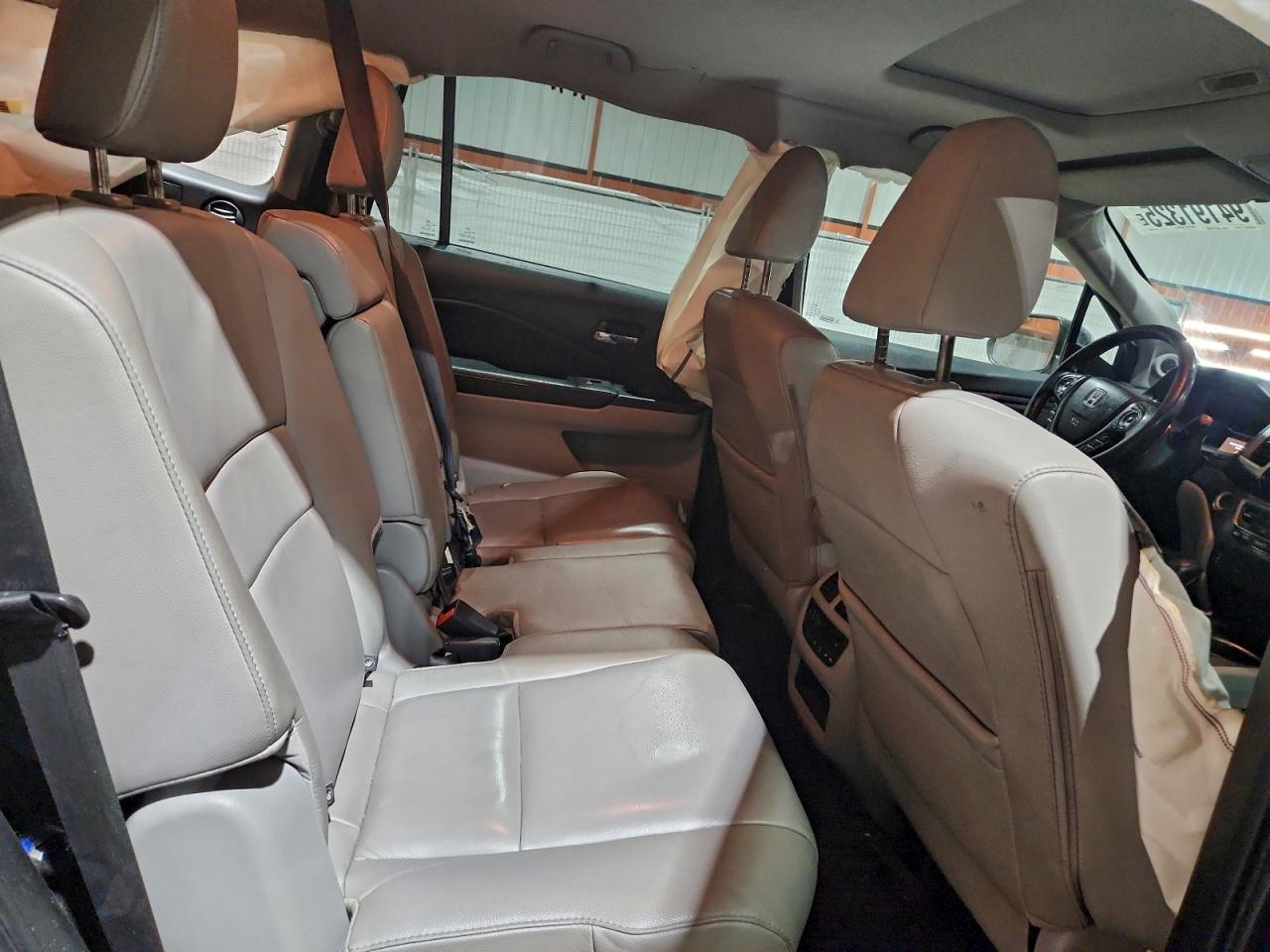 2016 HONDA PILOT