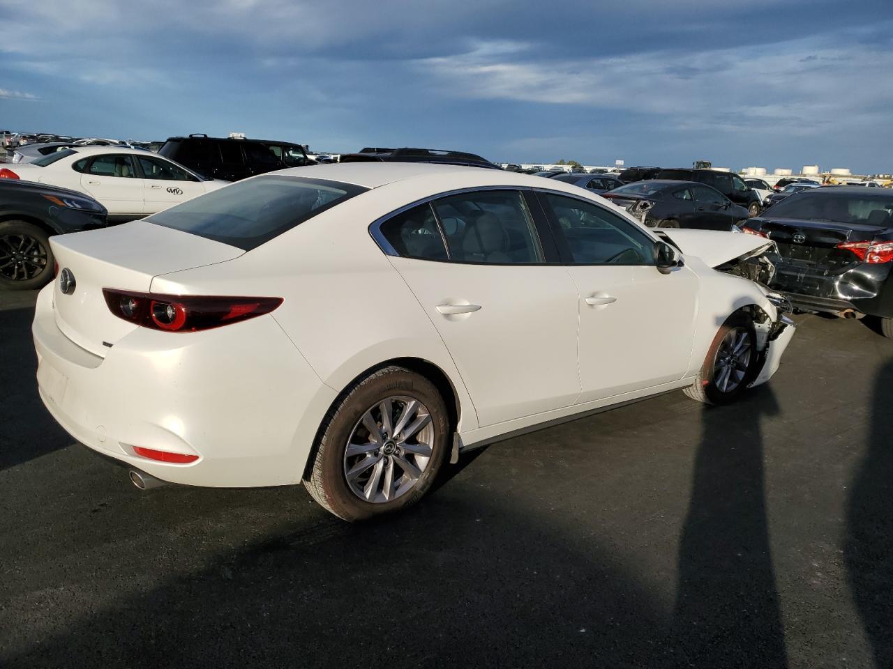 2022 MAZDA 3