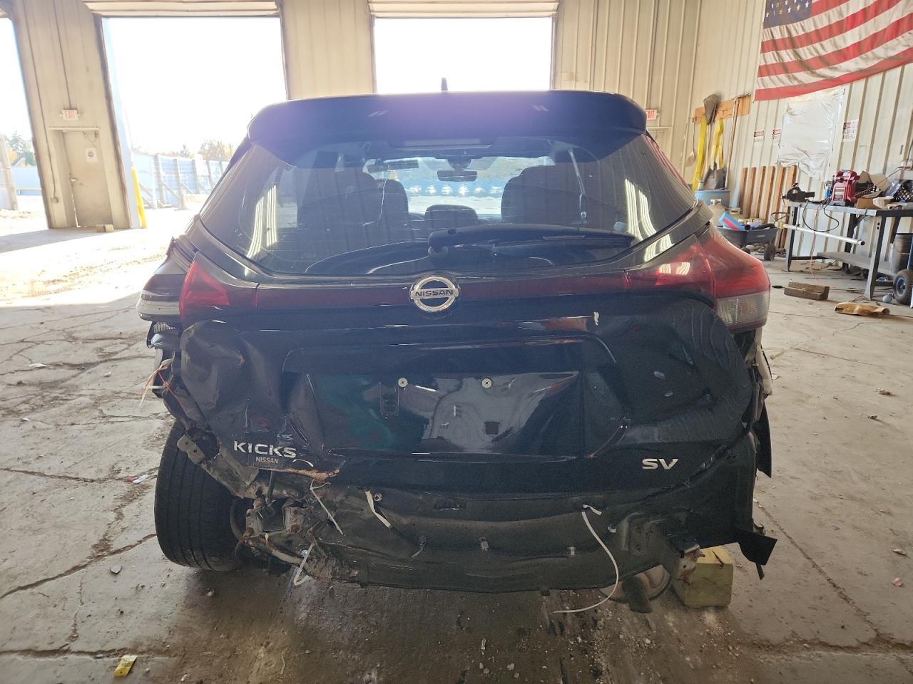 2021 NISSAN KICKS