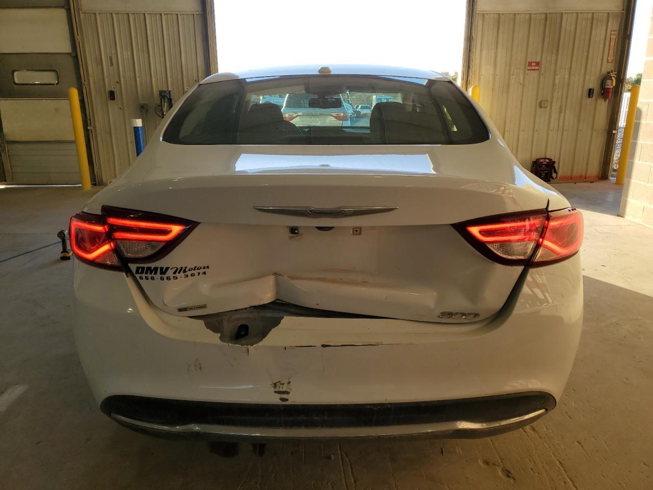 2015 CHRYSLER 200