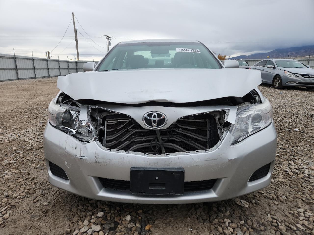 2011 TOYOTA CAMRY