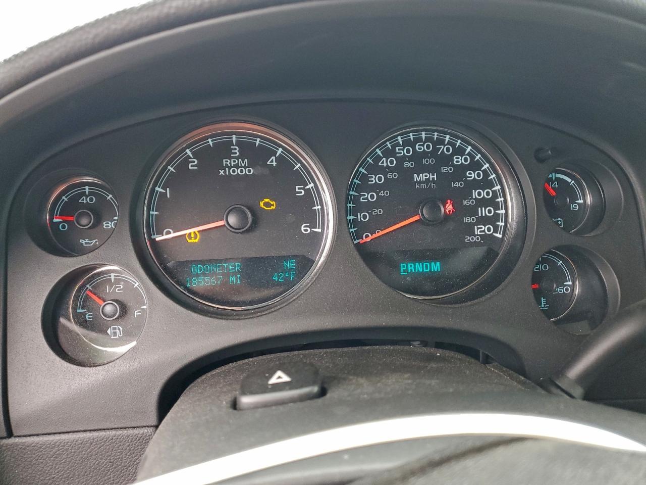 2011 CHEVROLET Tahoe