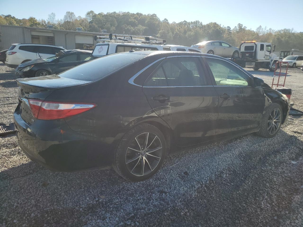 2017 TOYOTA CAMRY