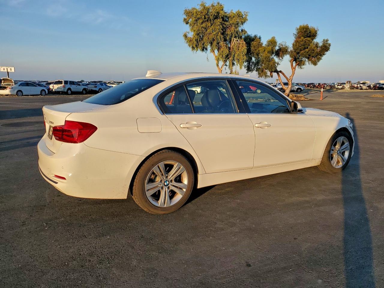 2017 BMW 3 SERIES
