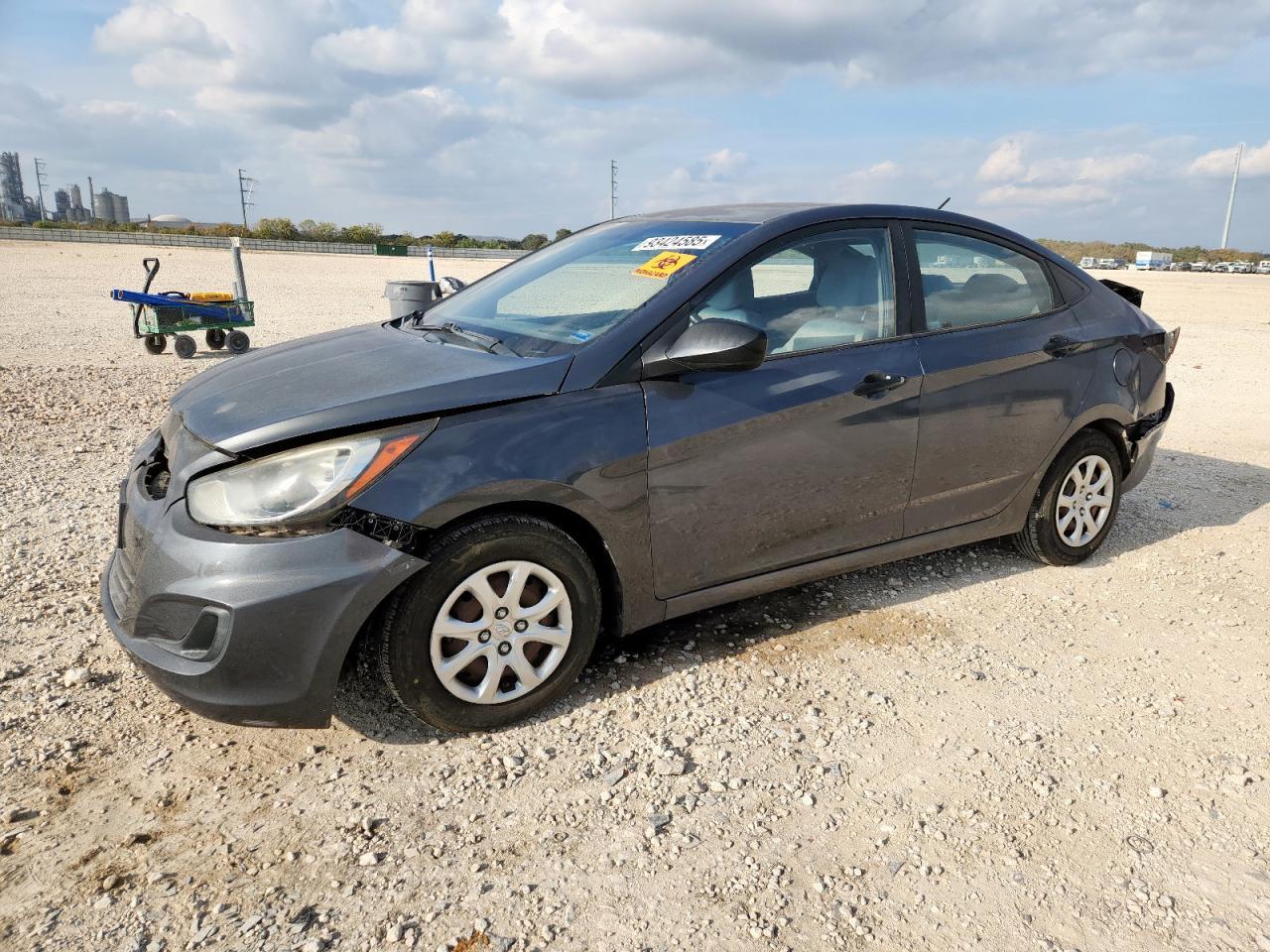 2012 HYUNDAI ACCENT