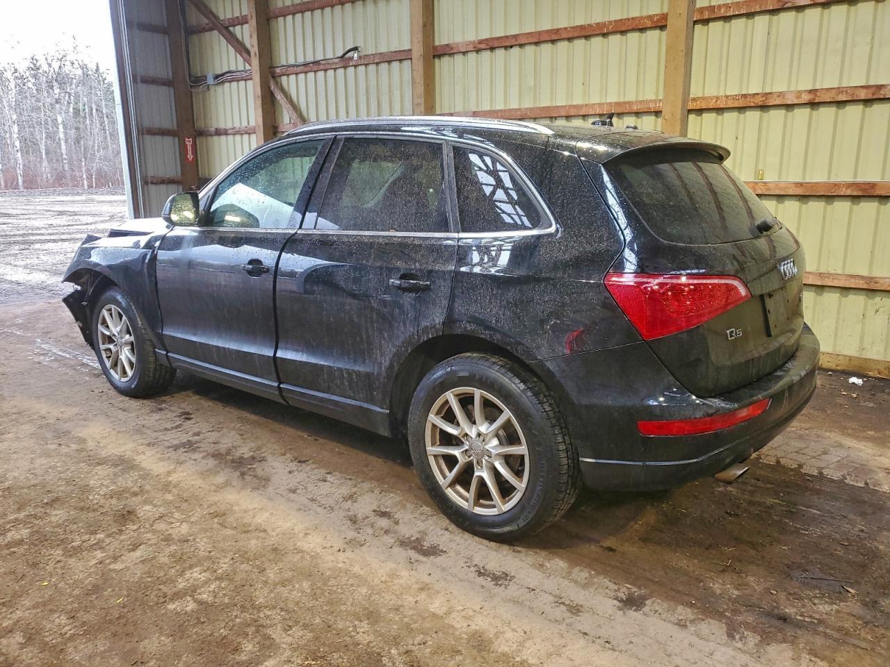 2010 AUDI Q5