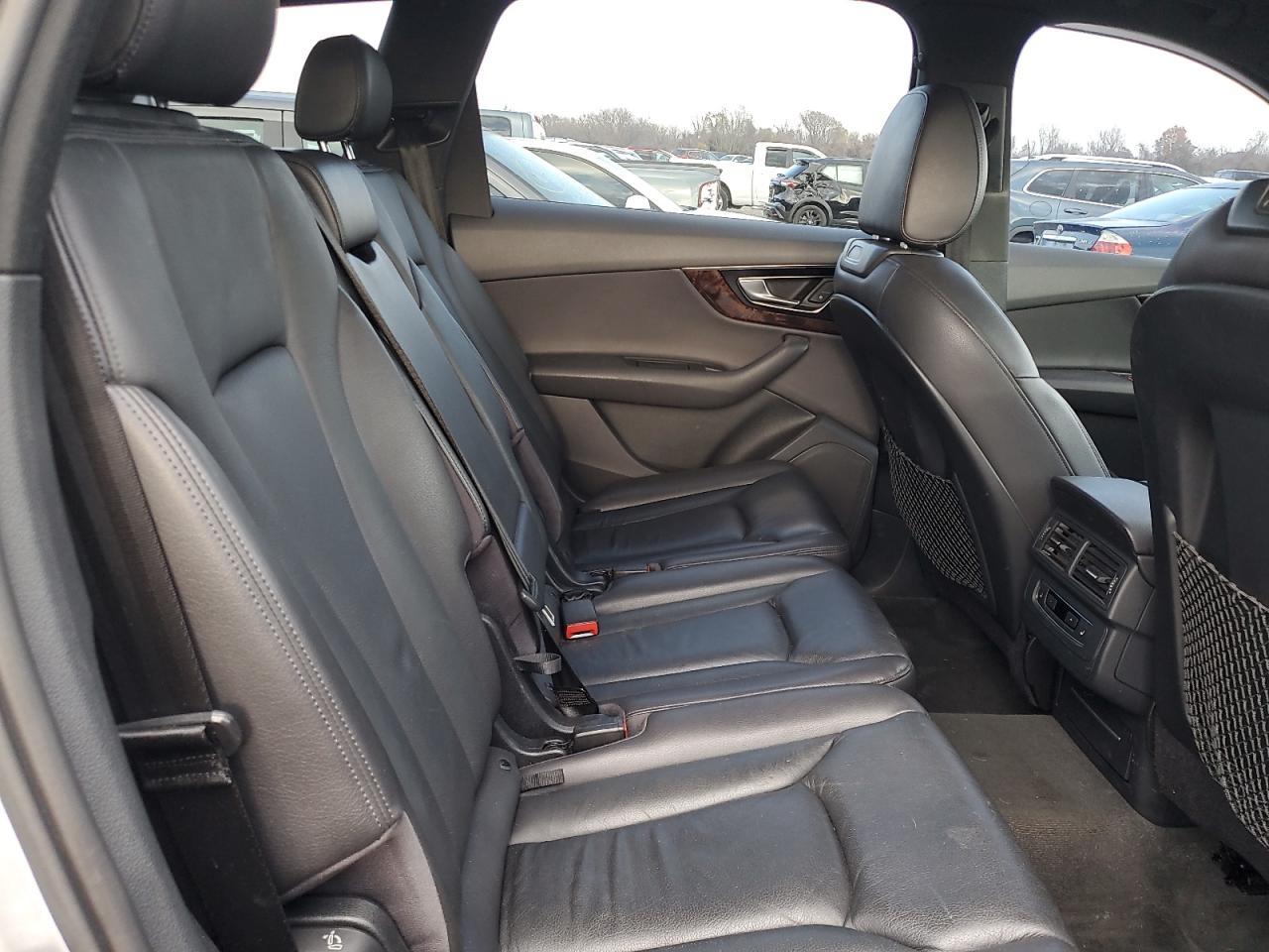 2017 AUDI Q7