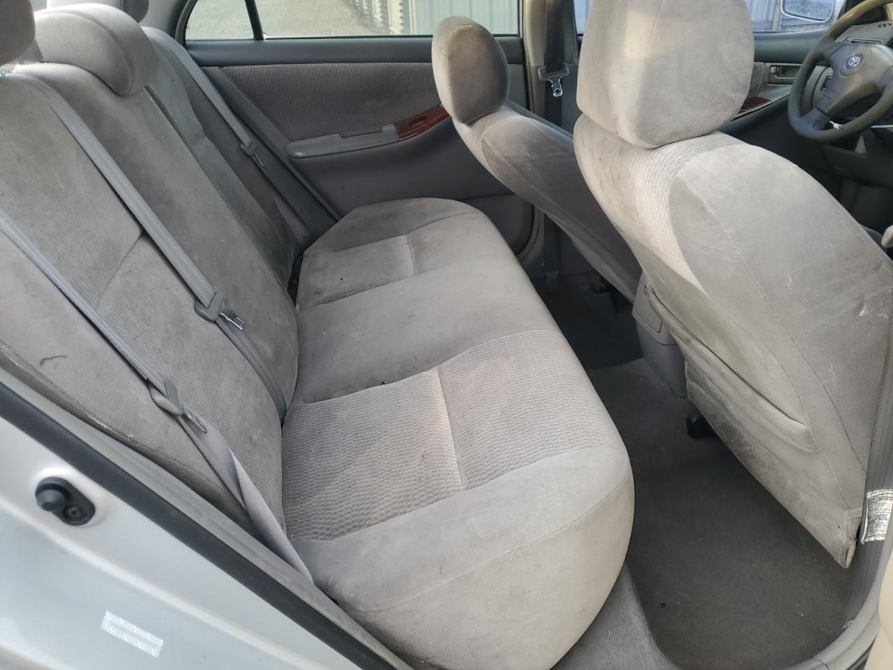 2005 TOYOTA COROLLA