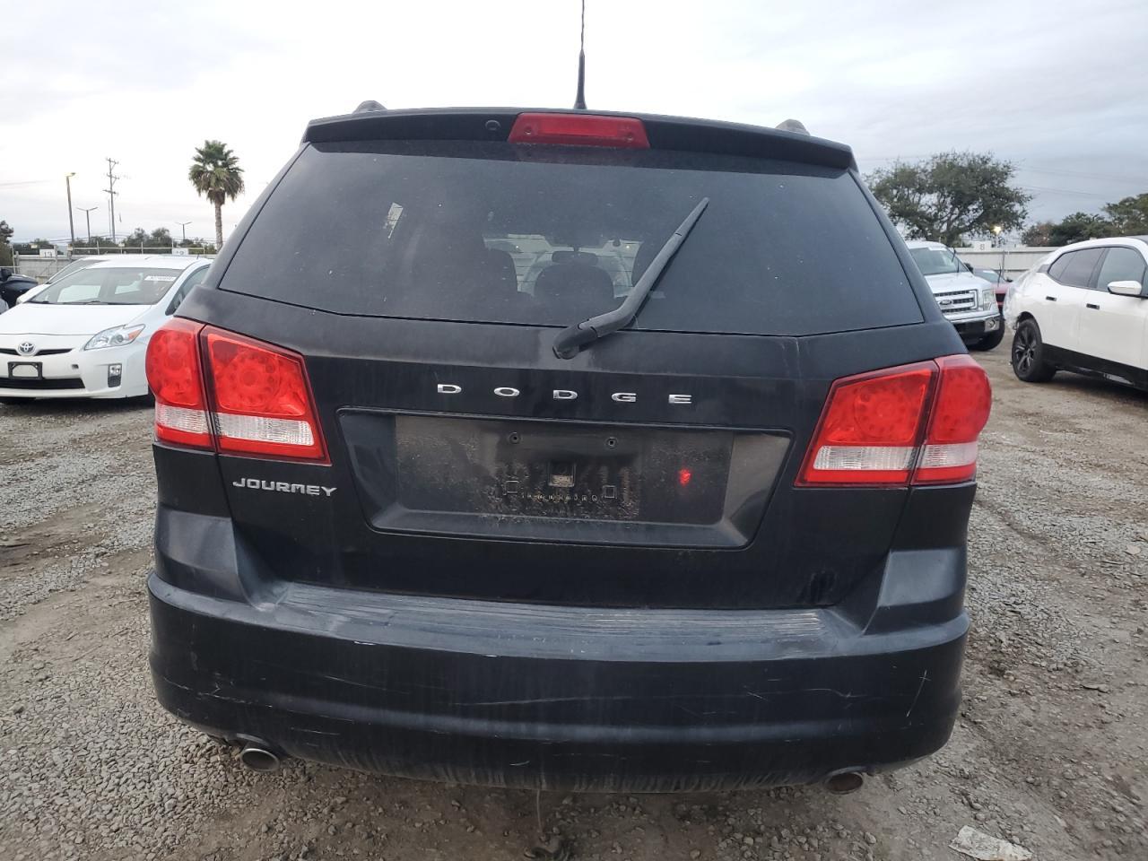 2011 DODGE JOURNEY
