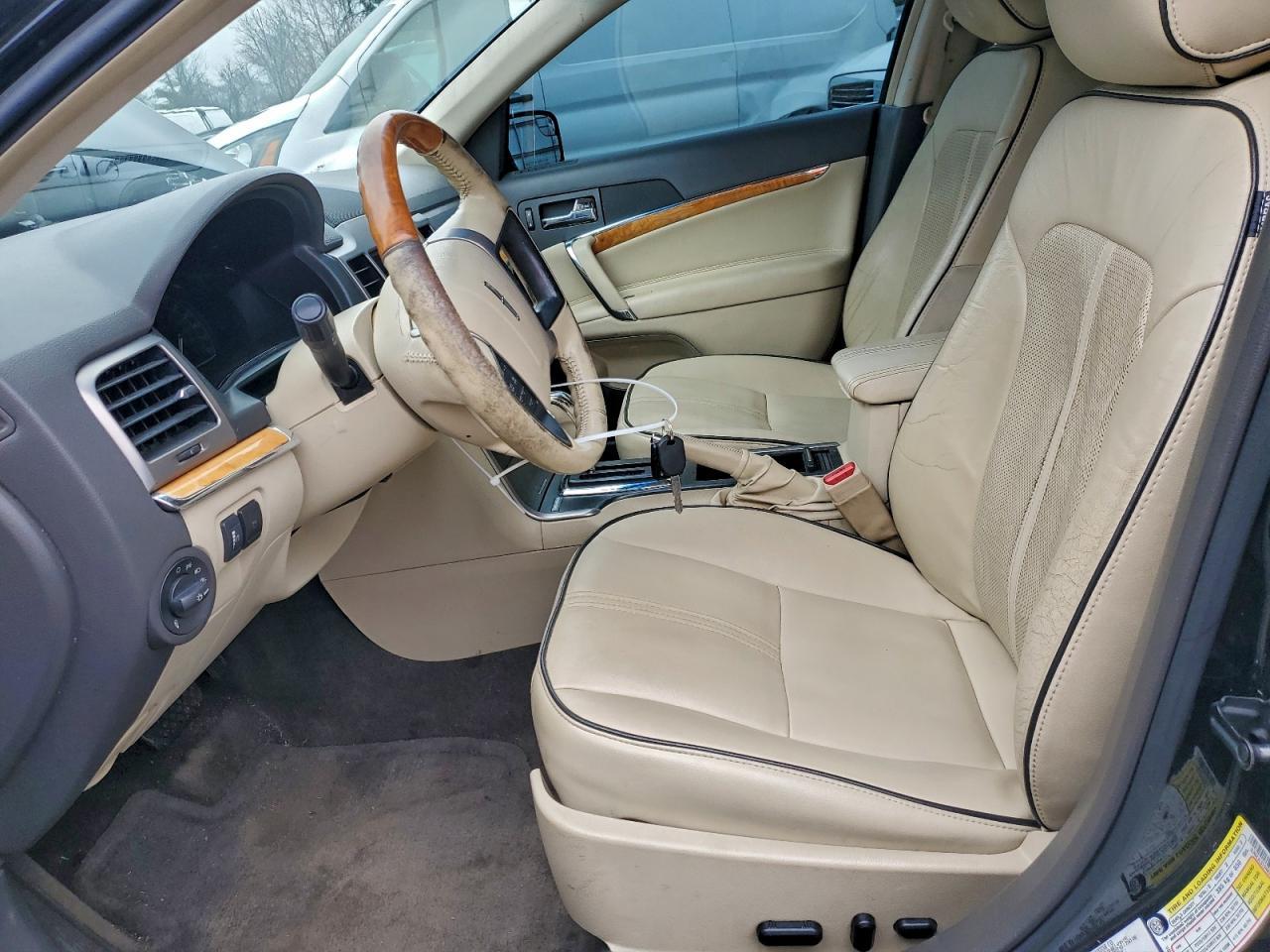 2012 LINCOLN MKZ