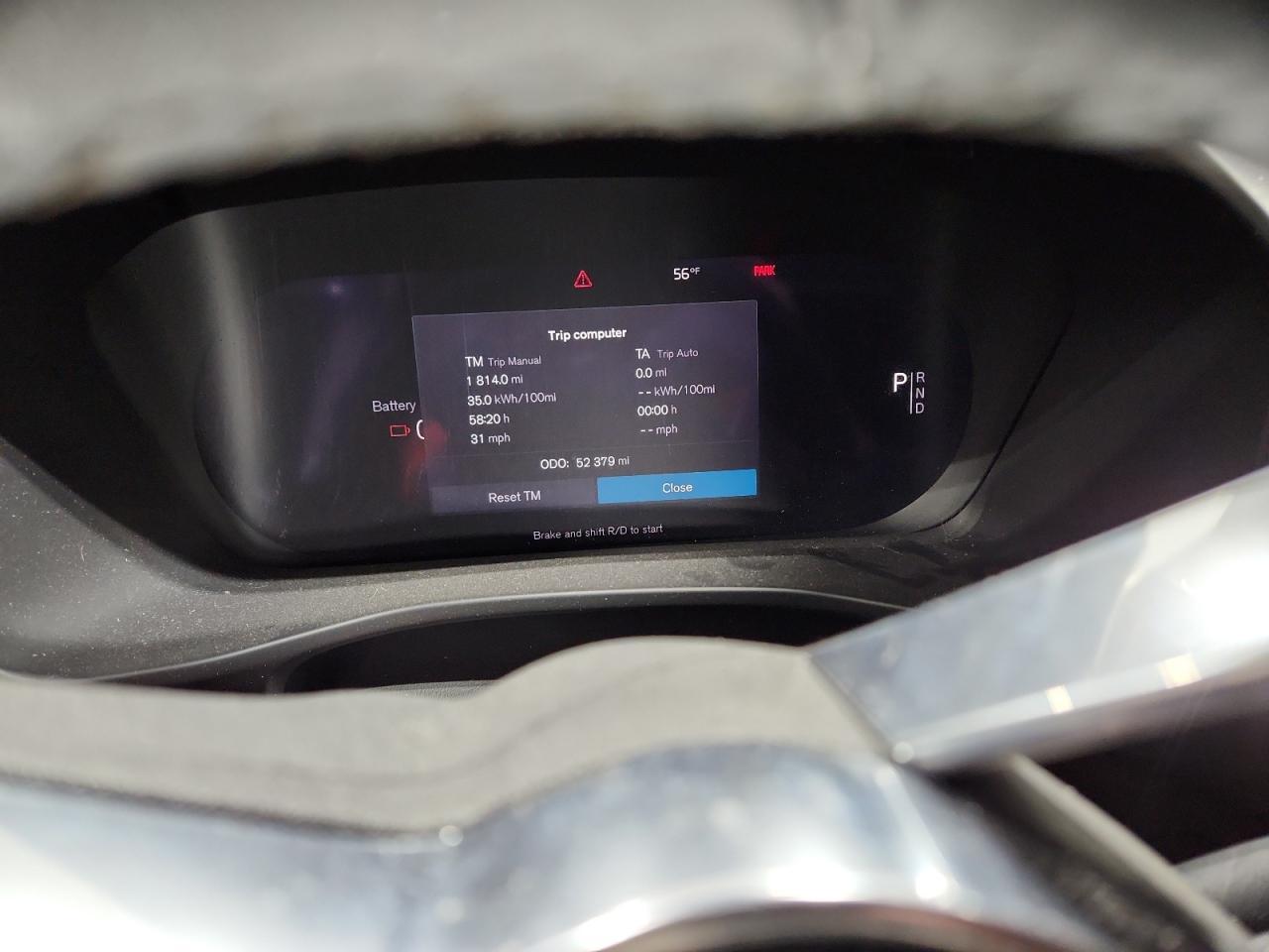 2022 VOLVO XC40