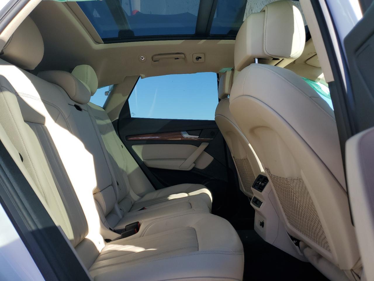 2022 AUDI Q5