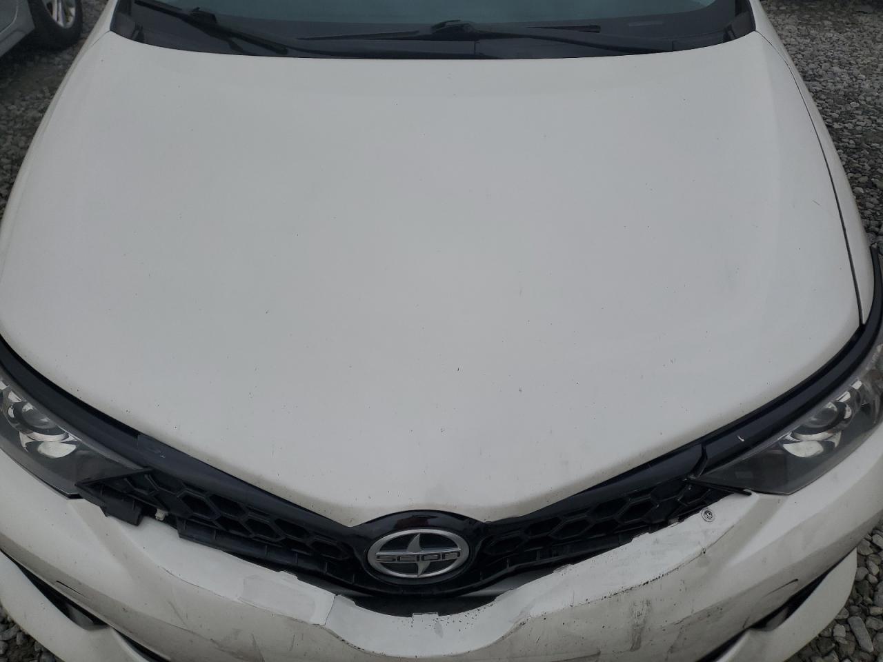 2016 TOYOTA SCION